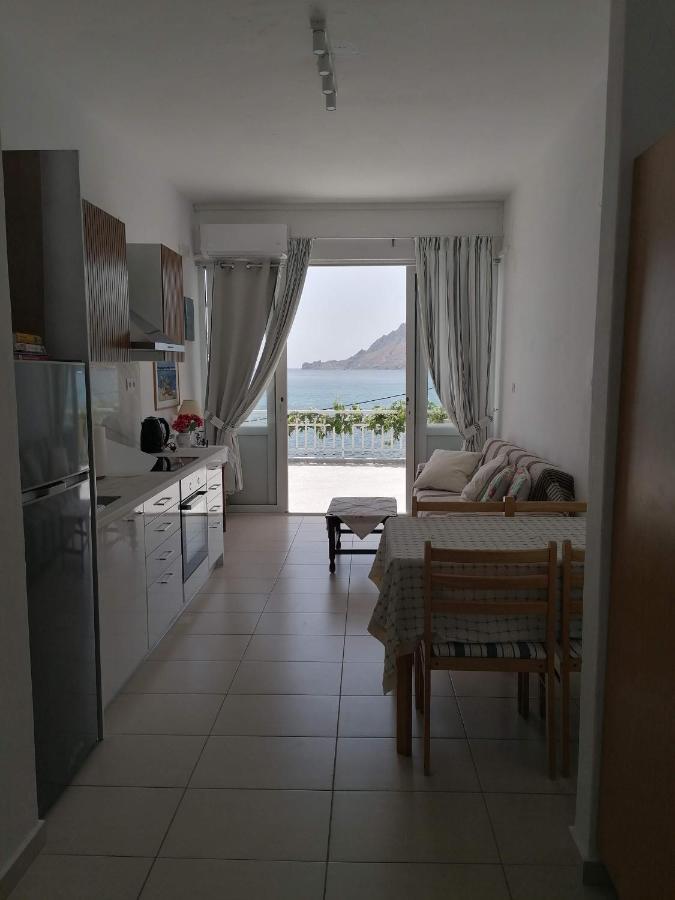 Tasomanolis Studios * Plakias